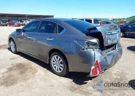 2015 Nissan Altima 2.5 S z USA, uszkodzony, nr VIN 1N4AL3AP0FN872530